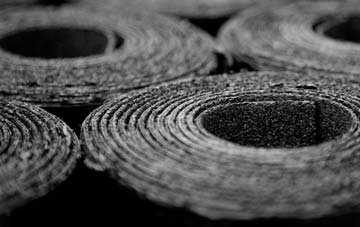 Steeleroad End bitumen roof disadvantages